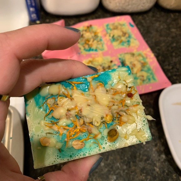 Homemade organic goats milk bar soaps Cozy Cottage scent - Picture 2 of 7